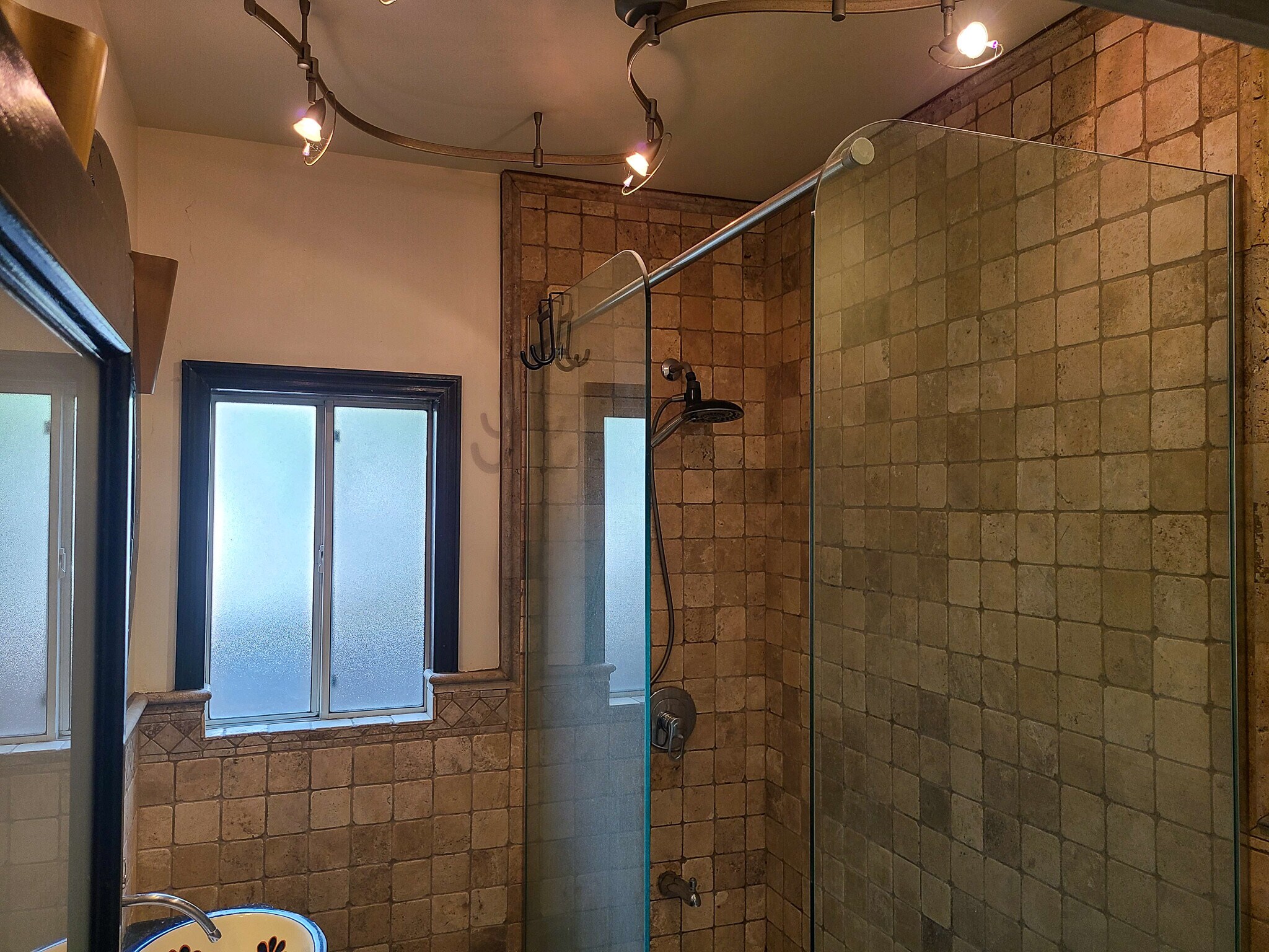 Building Photo - 11301 Blix St