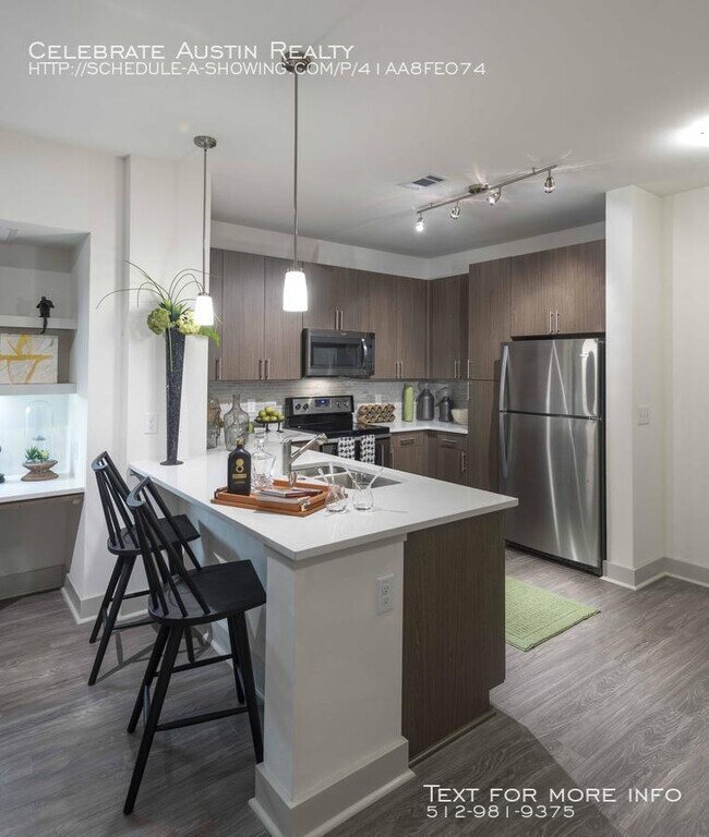 Primary Photo - Hanover Lantana Hills-