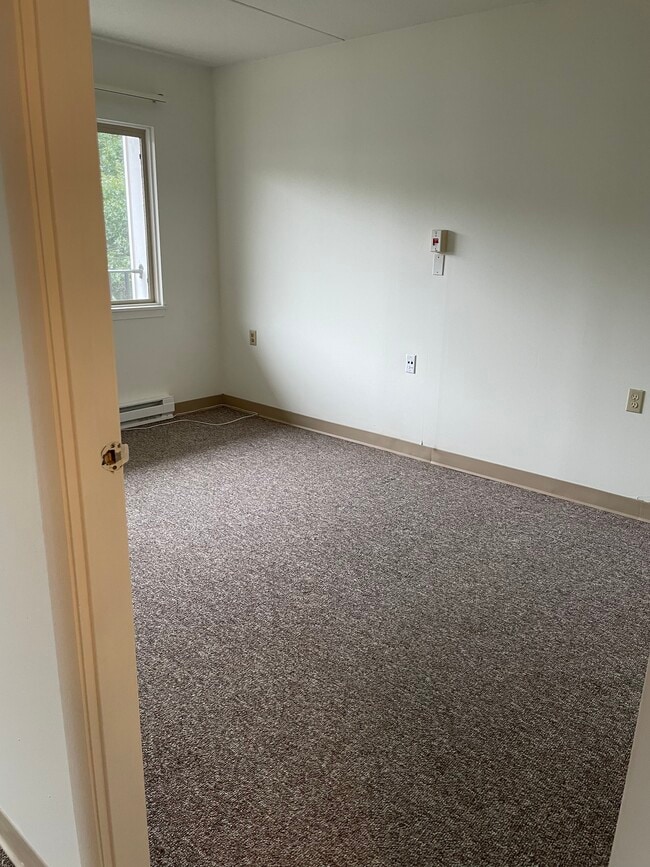 Floorplan - Pine Oak Apartments