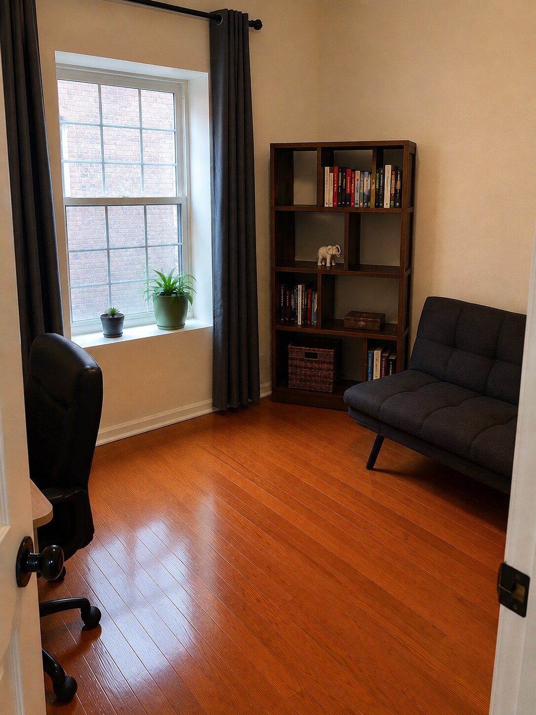 Building Photo - 5206 S Drexel Ave