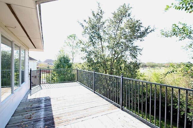 Building Photo - 3018 Ravensport Dr
