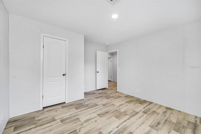 Building Photo - 8544 S 78th St
