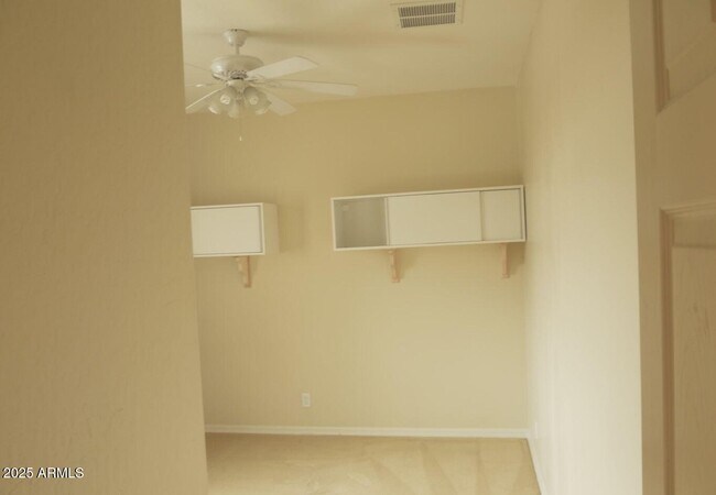 Building Photo - 2520 S Dragoon Dr