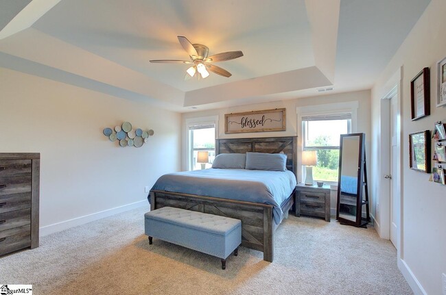 Building Photo - 542 Silverado Ave