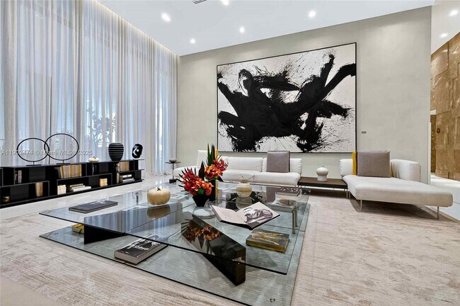 Building Photo - 480 NE 31st St