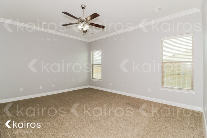 Building Photo - 9411 Rockwood Dr