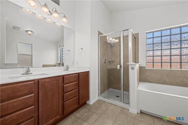 Building Photo - 6709 Mustang Creek Rd