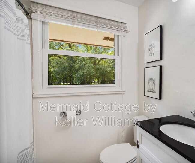 Building Photo - 905 McTeer Cir