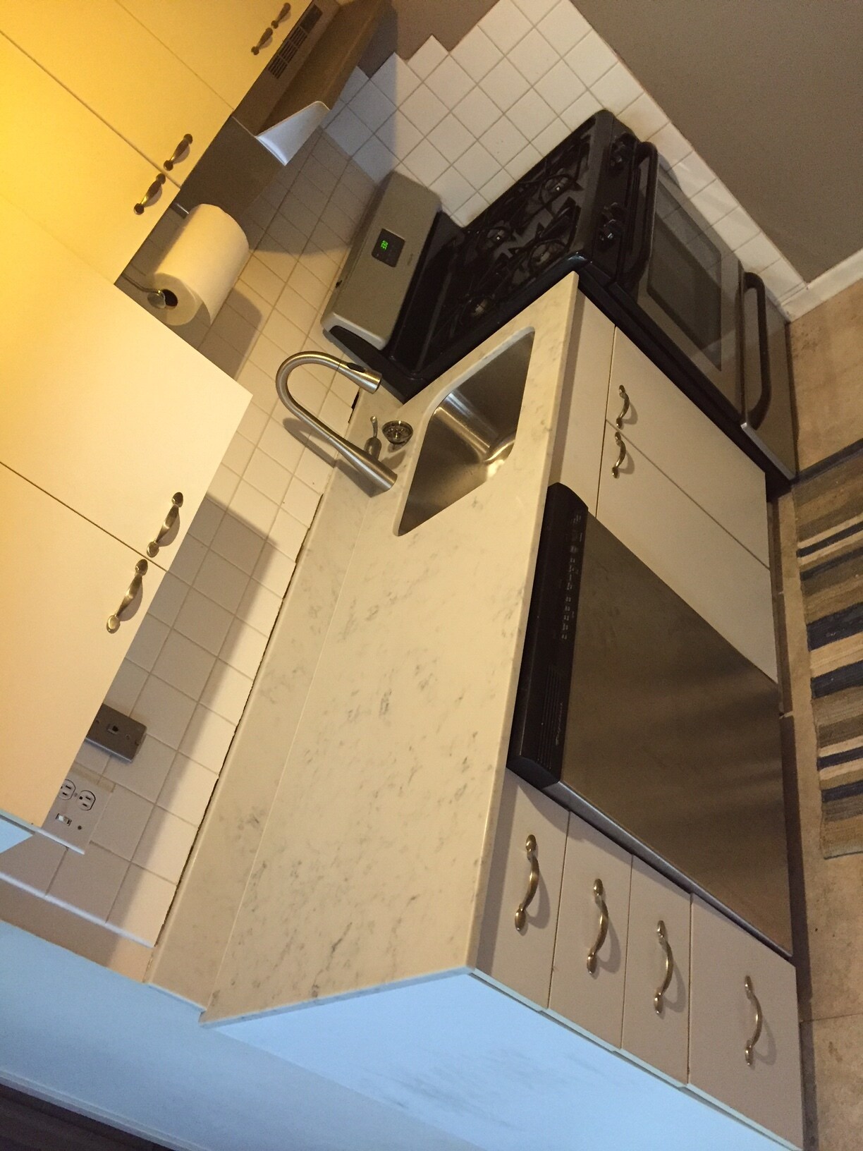 stainless kitchen with quartz counter - 756 W California Ter