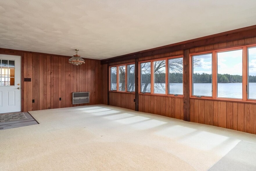 Building Photo - 7 Howards