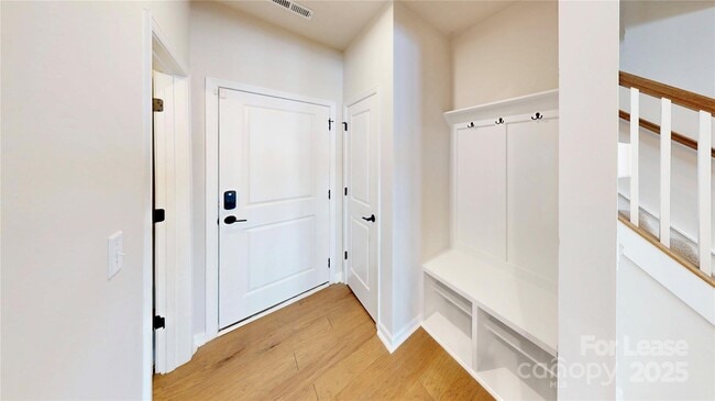 Building Photo - 509 Myrick Aly