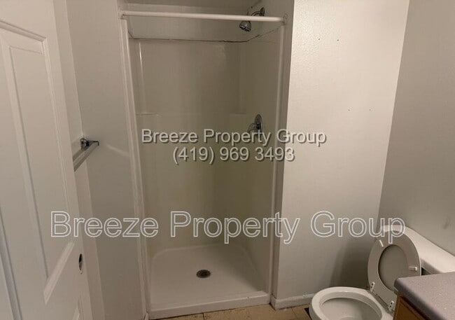 Building Photo - 603 Hope St