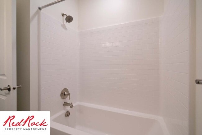 Building Photo - Come Live in the Desirable Sage Canyon Neighborhood!