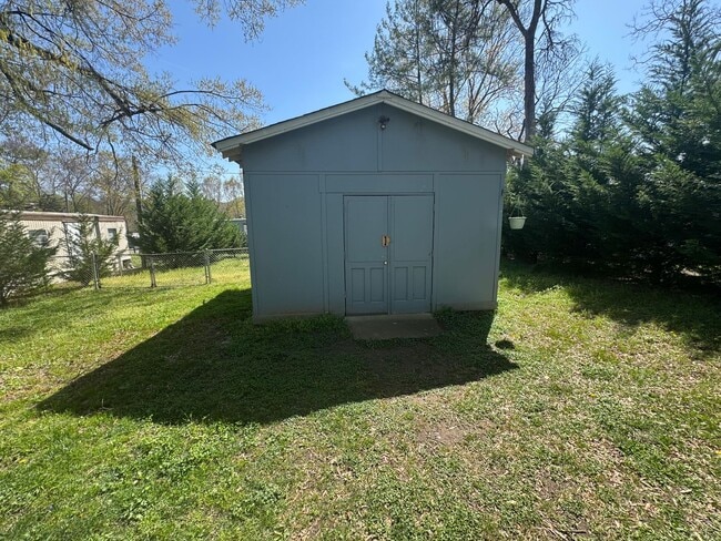 Building Photo - Walking distance to Downtown Kings Mountain, NC  =