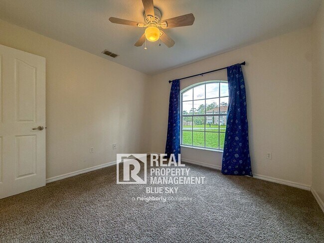 Building Photo - 12336 Jaybird Rd