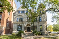 Building Photo - 4545 S Drexel Blvd