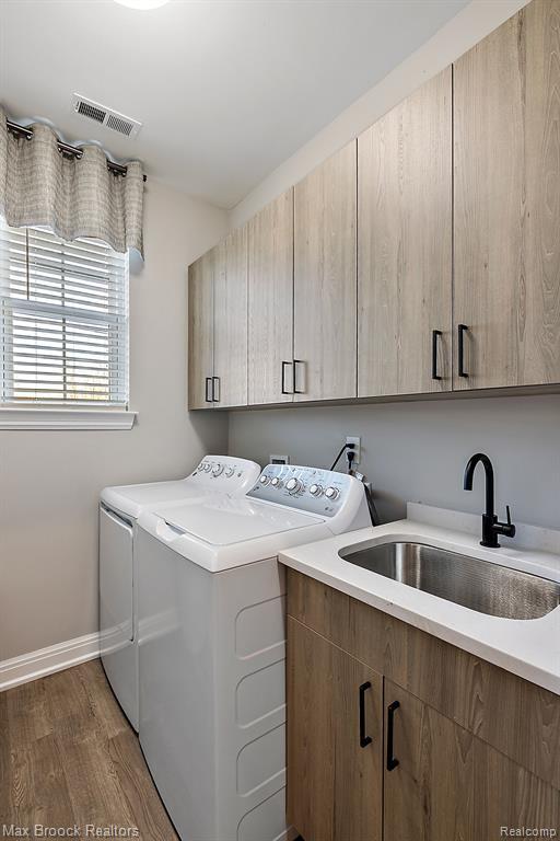 Building Photo - 1521 Tribute Dr