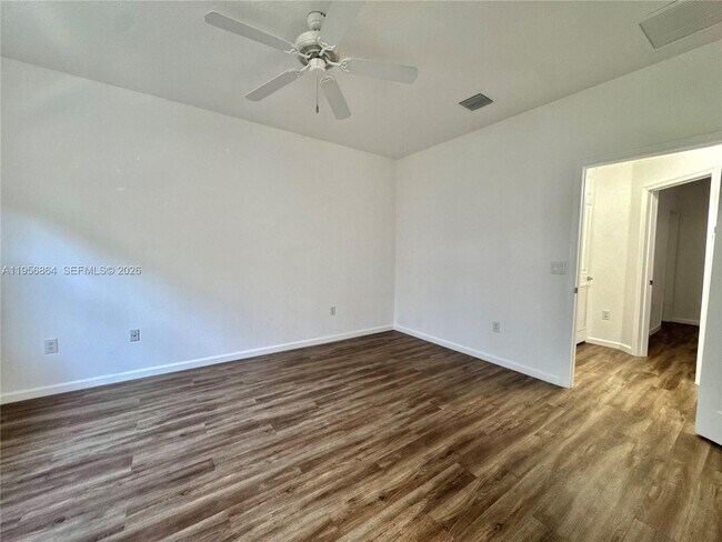 Building Photo - 2584 SW 122nd Terrace