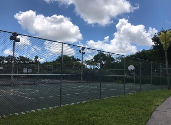 Building Photo - 13615 SW 101st Ln