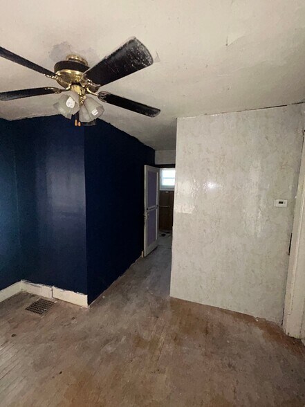 Building Photo - 1338 Gregan Pl