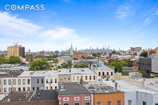 Building Photo - 1390 Putnam Ave