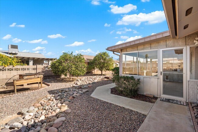 Building Photo - 4530 E Emelita Ave