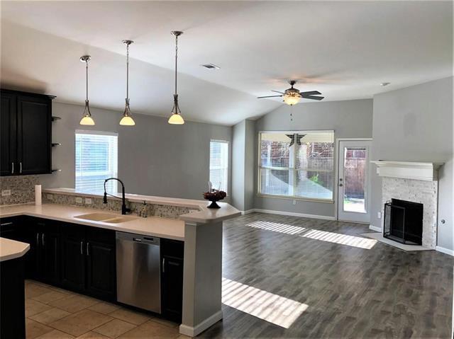 Building Photo - 6937 Willow Crest Dr