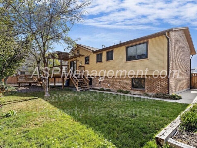 Building Photo - 10094 Faunsdale Dr