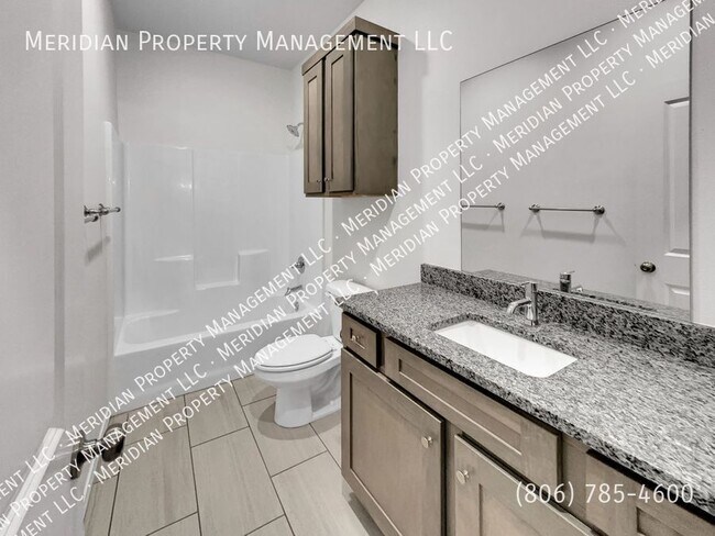 Building Photo - 5825 Urbana Pl