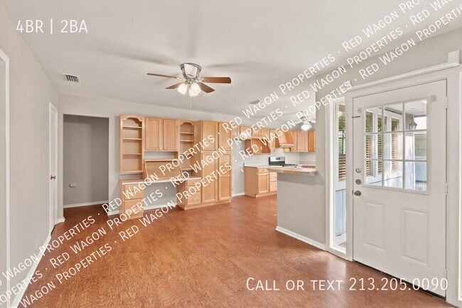 Building Photo - 4515 Clearspring Dr