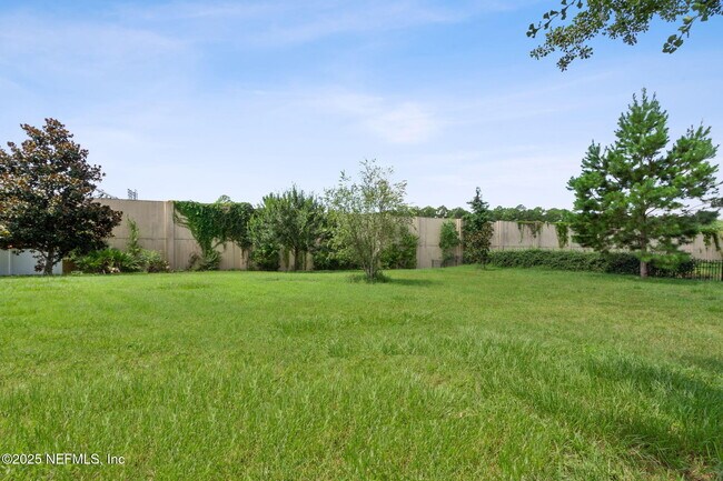 Building Photo - 11470 Glenlaurel Oaks Cir