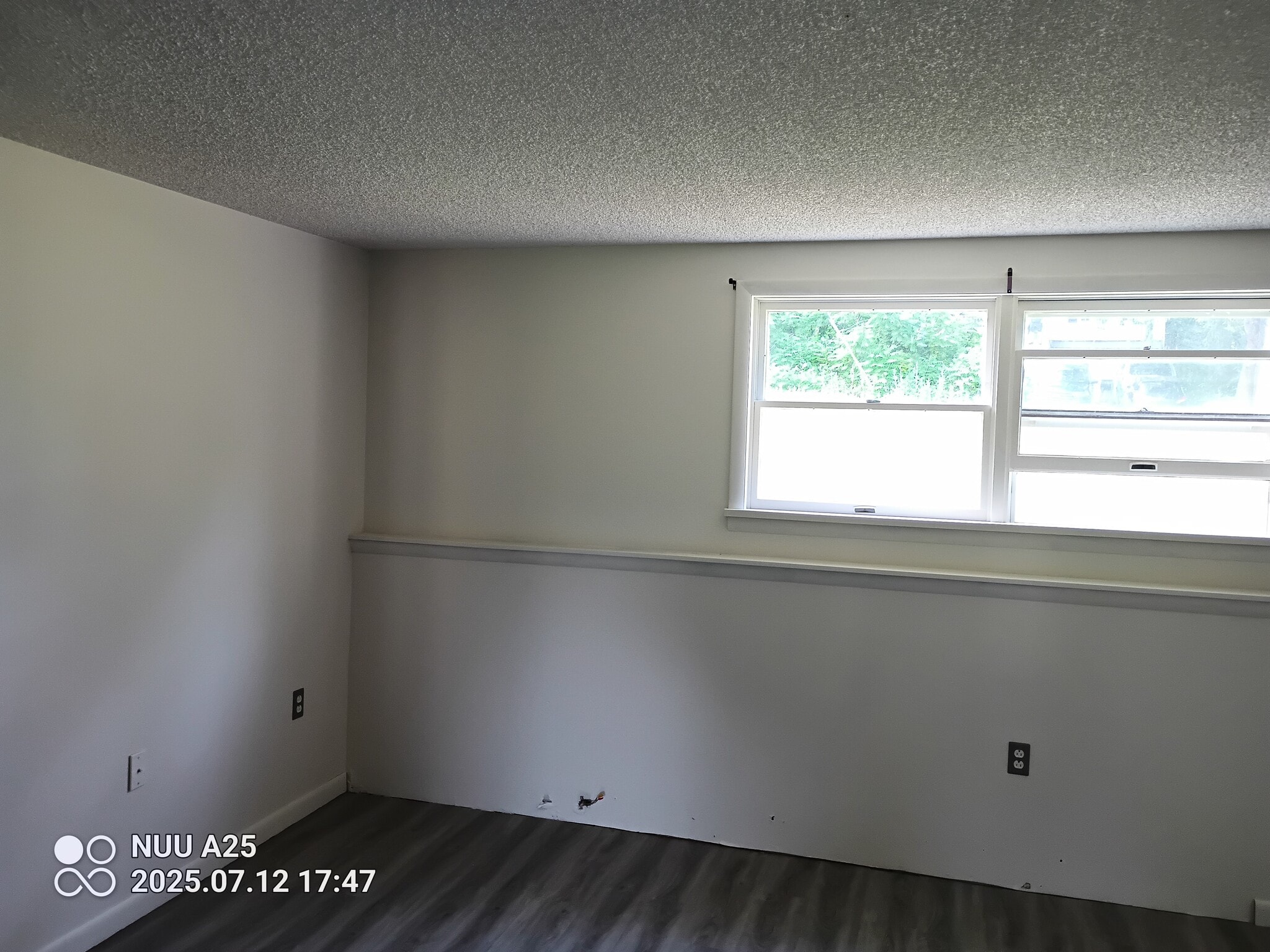 Building Photo - 1580 Four Mile Dr