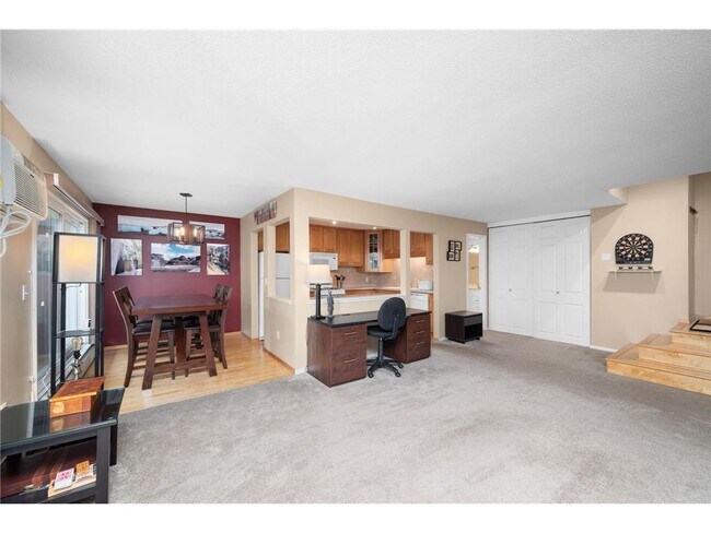 Building Photo - 4860 Park Commons Dr