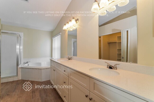 Building Photo - 3197 Timucua Cir