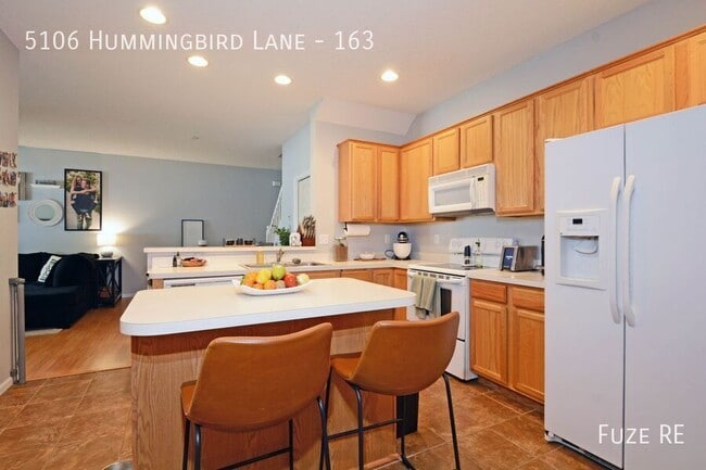 Building Photo - 5106 Hummingbird Ln