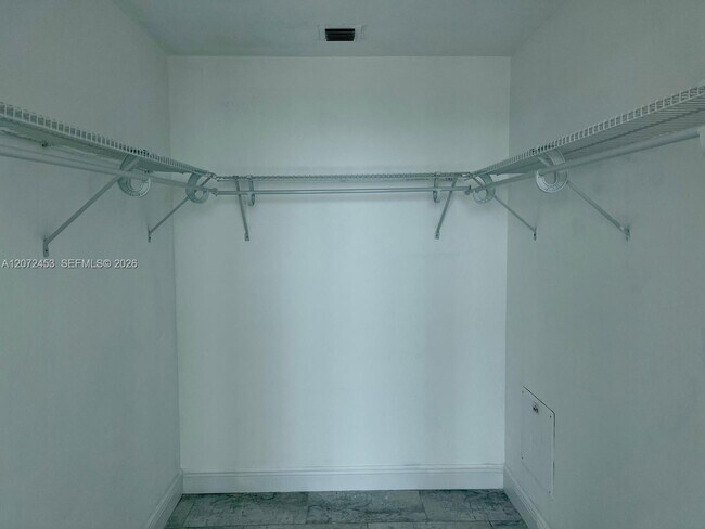 Building Photo - 888 Biscayne Blvd