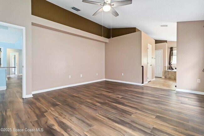 Building Photo - 2825 Mariah Dr