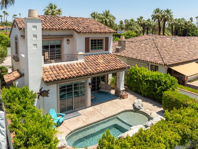 Building Photo - 546 N Indian Canyon Dr