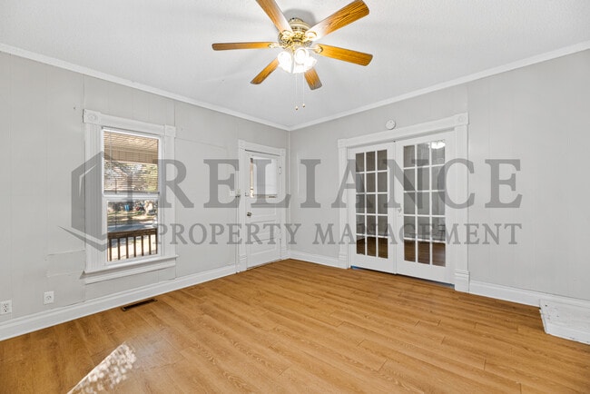 Building Photo - 116 S Sedgwick St
