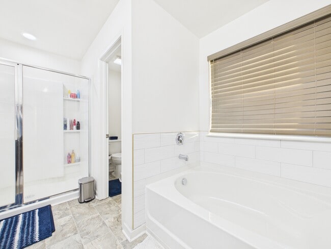 Building Photo - 4111 Stockbrook Dr