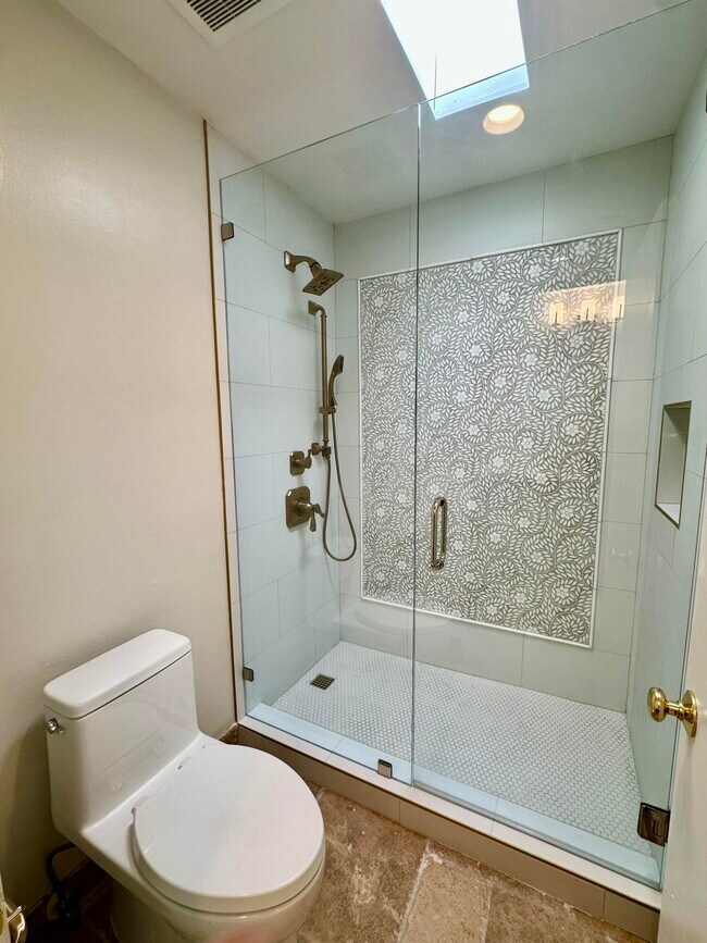 Building Photo - 76705 Sandpiper Dr