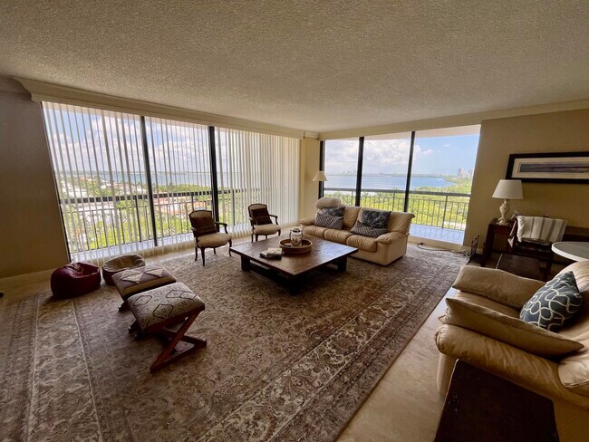 Building Photo - 4100 N Ocean Dr