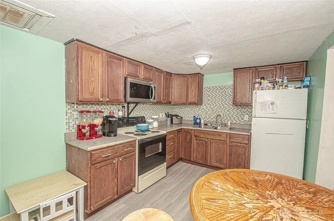 Building Photo - 4509 W Venetian Way