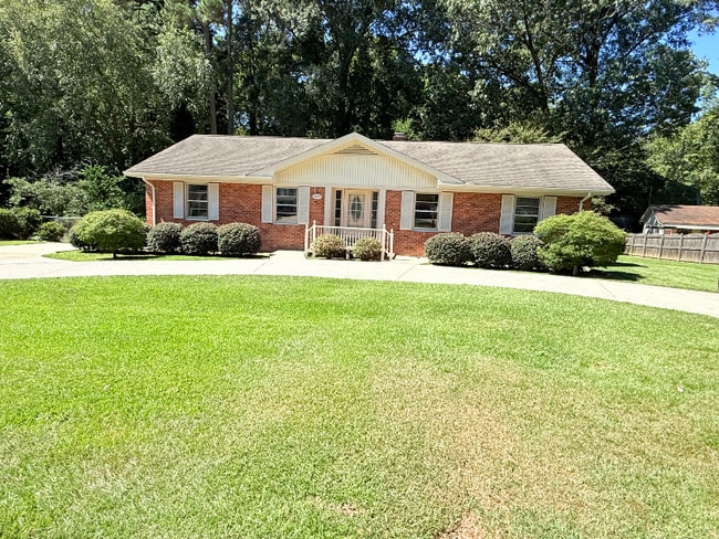Primary Photo - 1931 Canal Dr NW