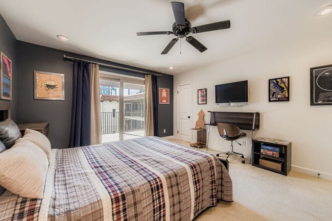 Building Photo - Downtown Austin 2 BD/ 2.5 BA Condo For Lease!