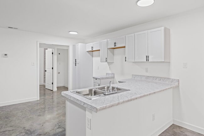 Building Photo - 1373-1375 COOPER ST