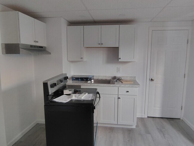 Building Photo - 274 Depot St