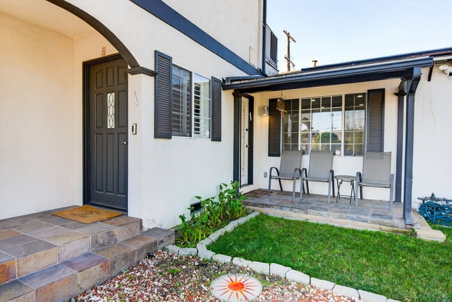 Building Photo - 6257 Bluebell Ave