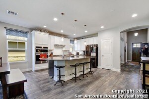 Building Photo - 9113 Sunpool