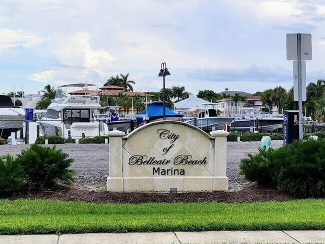 Building Photo - 2101 Gulf Blvd